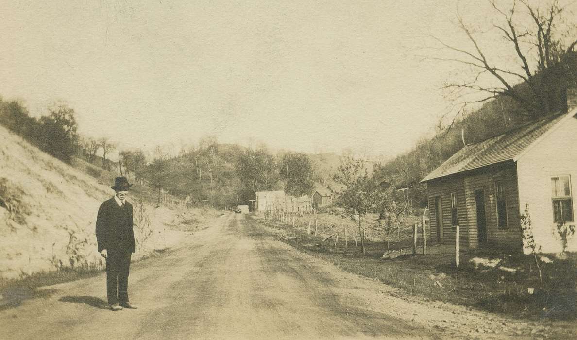 dirt road, history of Iowa, Iowa History, IA, Iowa, Fredericks, Robert, Portraits - Individual