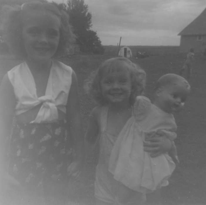 Portraits - Group, Cedar Falls, IA, history of Iowa, Iowa History, Families, doll, Iowa, Morris, Lola, Children, Leisure