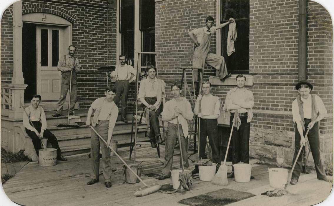 Cedar Falls, IA, history of Iowa, Iowa History, uni, iowa state normal school, old gilchrist, UNI Special Collections & University Archives, Iowa, Schools and Education, university of northern iowa, Labor and Occupations