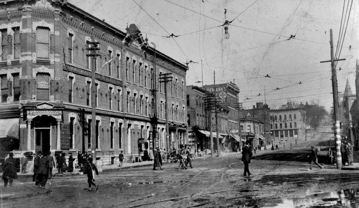 telephone pole, Main Streets & Town Squares, history of Iowa, Iowa History, Ottumwa, IA, Lemberger, LeAnn, downtown, Iowa, Cities and Towns, street