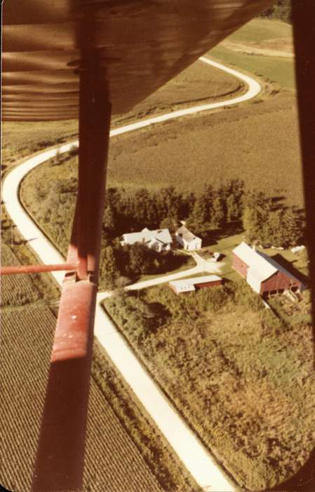 Aerial Shots, history of Iowa, Arlington, IA, Farms, Barns, Knivsland, Rick, Iowa, corn, field, airplane, Iowa History