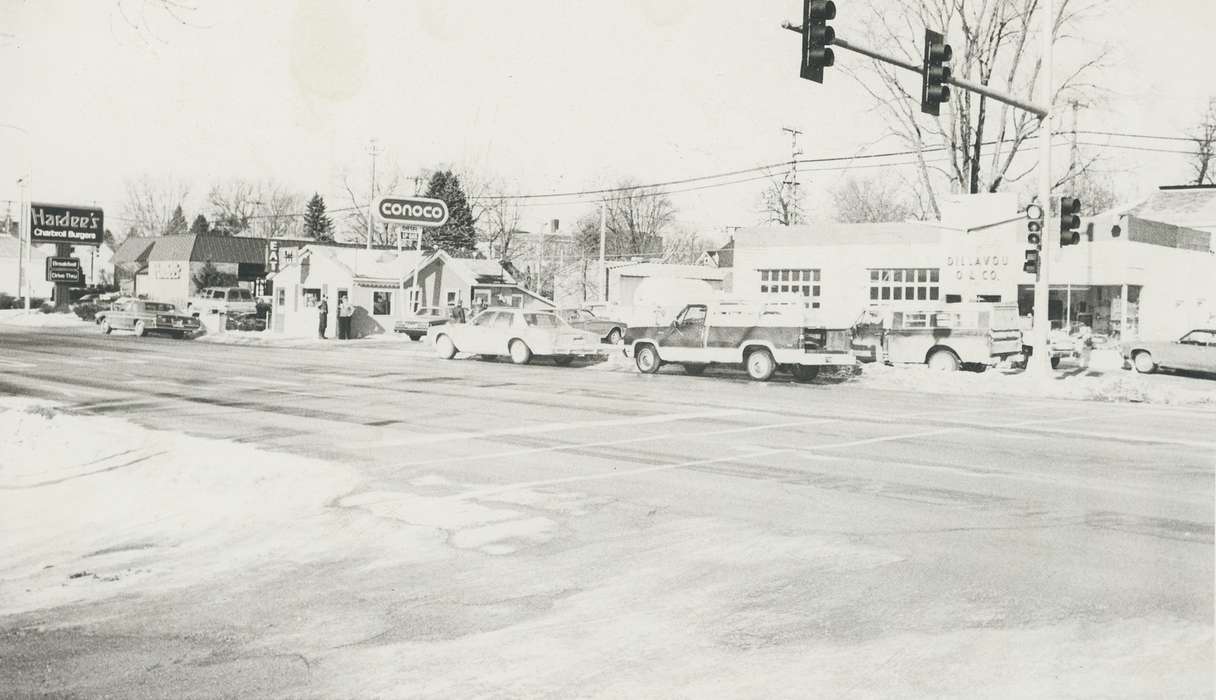 history of Iowa, cars, fast food, trucks, Iowa History, Motorized Vehicles, Businesses and Factories, Waverly, IA, gas station, Iowa, Cities and Towns, hardee's, Food and Meals, Waverly Public Library