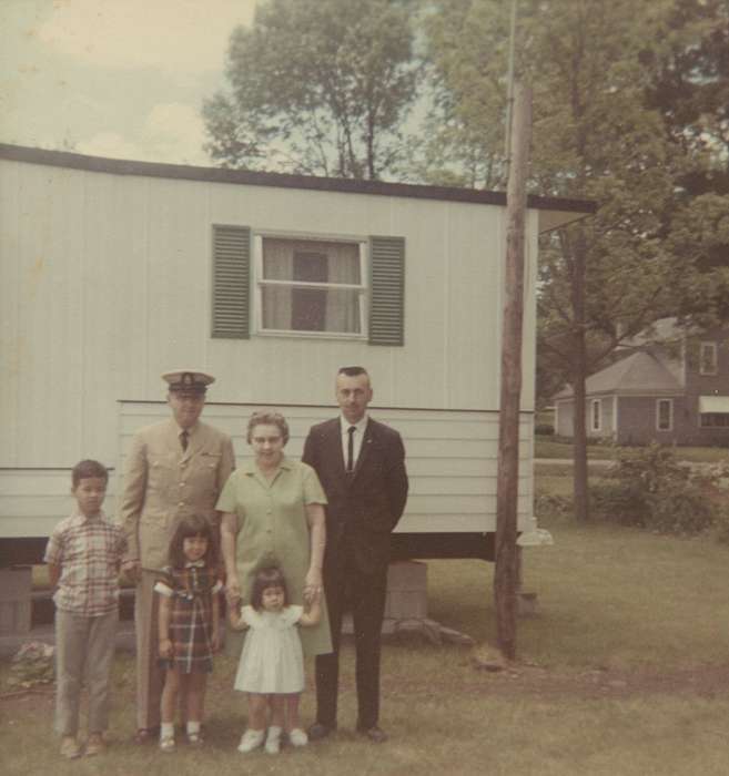 Portraits - Group, Iowa History, Union, IA, Iowa, Families, mobile home, Military and Veterans, Phillips, Renee, history of Iowa