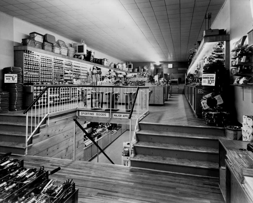 history of Iowa, Iowa History, Ottumwa, IA, Iowa, Lemberger, LeAnn, hardware store, Businesses and Factories