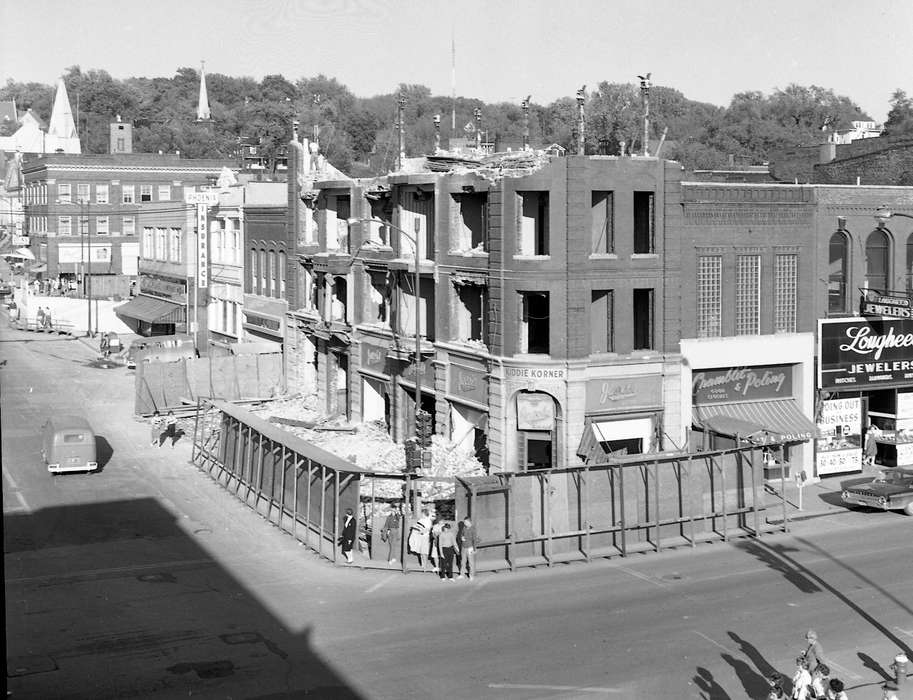 Main Streets & Town Squares, destruction, history of Iowa, Religious Structures, Ottumwa, IA, Iowa History, Lemberger, LeAnn, Iowa, Cities and Towns, construction
