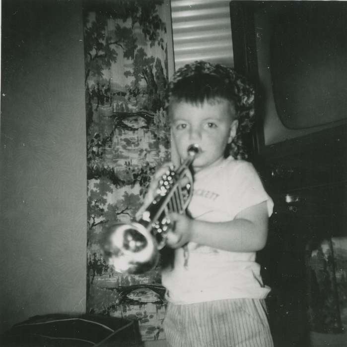 history of Iowa, Iowa History, Council Bluffs, IA, instrument, horn, boy, Iowa, Henderson, Dan, trumpet, Children, Leisure, Portraits - Individual