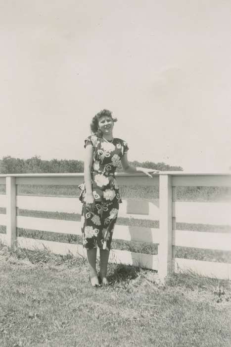 history of Iowa, Iowa History, heels, wooden fence, curly hair, Wilson, Dorothy, Iowa, USA, dress, flower, Portraits - Individual
