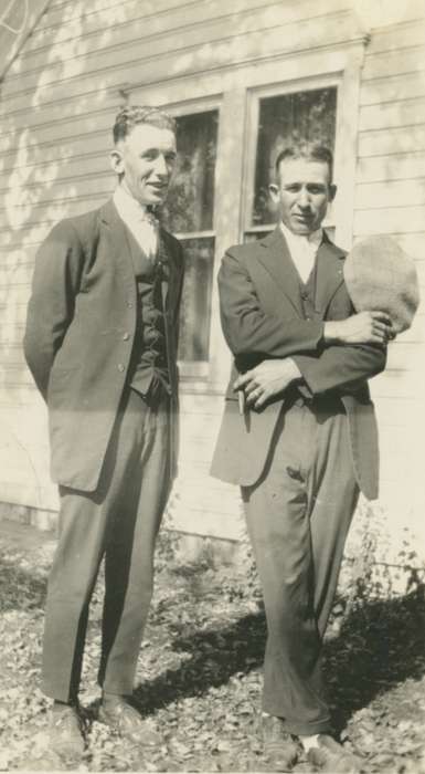 Portraits - Group, history of Iowa, Iowa History, suits, Knoxville, IA, Iowa, Homes, Anderson, Lydia