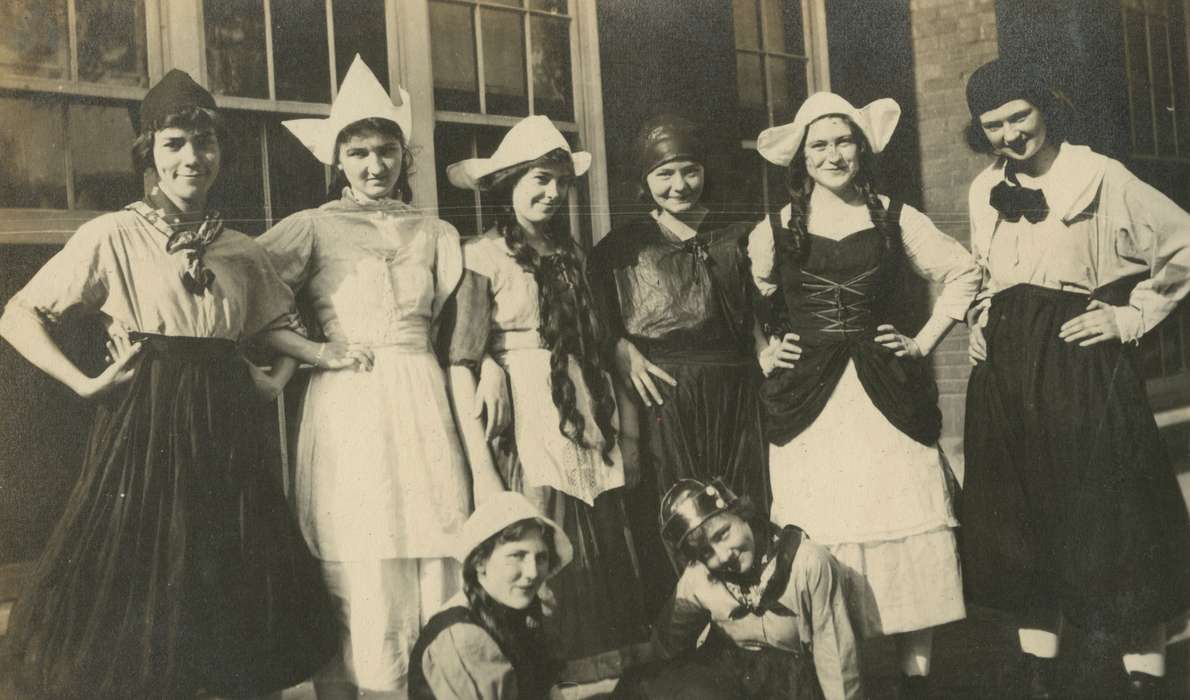 Portraits - Group, Macey, IA, Iowa, Iowa History, Schools and Education, Leisure, history of Iowa, costume, Mortenson, Jill