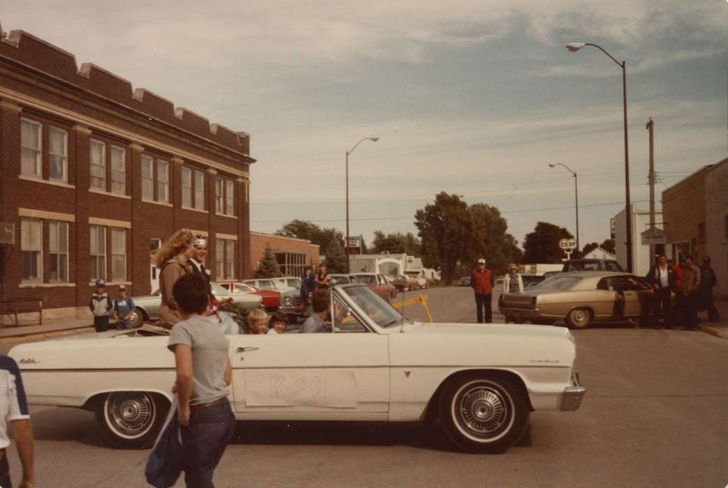 Main Streets & Town Squares, history of Iowa, Iowa History, Schmillen, Gloria, Marcus, IA, Motorized Vehicles, car, Fairs and Festivals, Iowa, Cities and Towns, homecoming