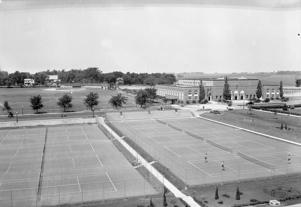 tennis, Cedar Falls, IA, history of Iowa, Iowa History, uni, iowa state teachers college, tennis court, Aerial Shots, west gym, UNI Special Collections & University Archives, Iowa, Schools and Education, Sports, university of northern iowa