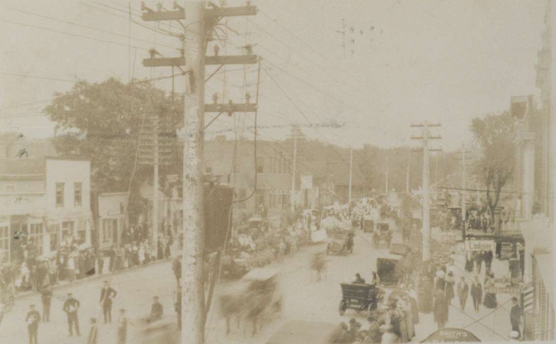 history of Iowa, stores, Businesses and Factories, Waverly, IA, Waverly Public Library, Main Streets & Town Squares, Iowa, Motorized Vehicles, Iowa History, horse and buggy, Cities and Towns, power lines, Animals