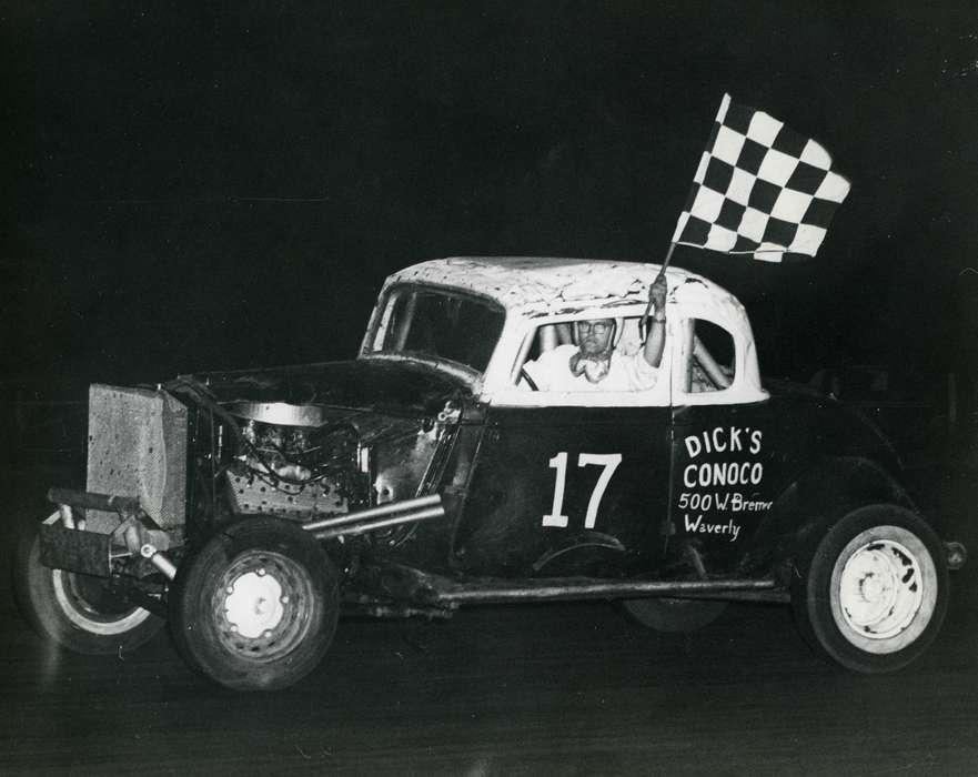 tunis speedway, racecar, history of Iowa, Iowa History, Entertainment, racecar driver, Motorized Vehicles, Volgarino, Jim, car, speedway, Iowa, Waterloo, IA