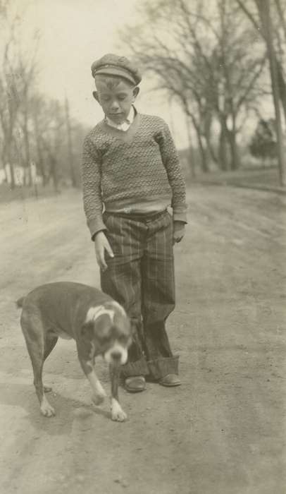 history of Iowa, Iowa History, Webster City, IA, Animals, Iowa, McMurray, Doug, Children, dog