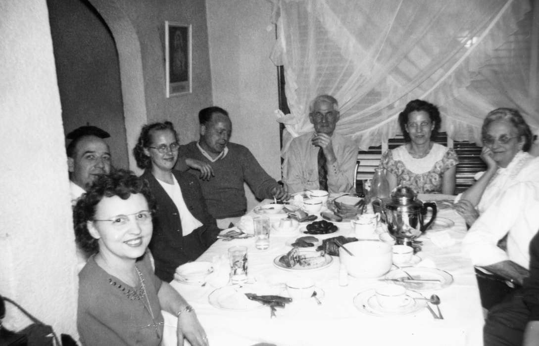Portraits - Group, Pettit, Gene, history of Iowa, Iowa History, IA, dinner, Iowa, Homes, Food and Meals