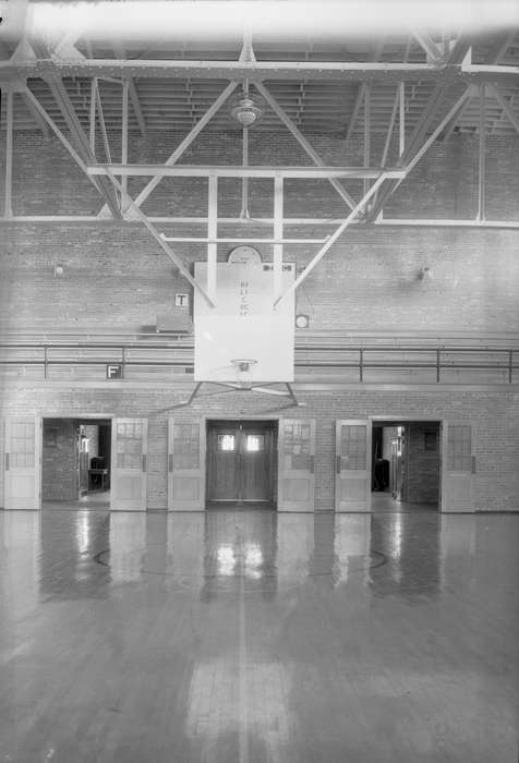 Cedar Falls, IA, history of Iowa, Iowa History, uni, basketball court, iowa state teachers college, basketball, UNI Special Collections & University Archives, Iowa, Schools and Education, Sports, university of northern iowa, basketball hoop
