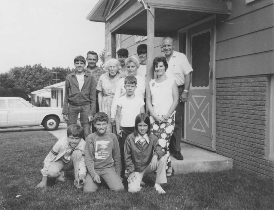 Bettendorf, IA, history of Iowa, Iowa History, Families, reunion, Perkins, Lavonne, Iowa, Children
