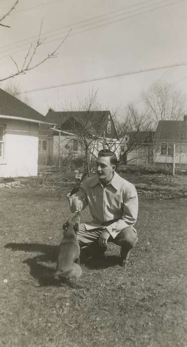 Iowa, USA, Animals, Wilson, Dorothy, coat, dog, Homes, fence, front yard, history of Iowa, laundry line, garage, Iowa History