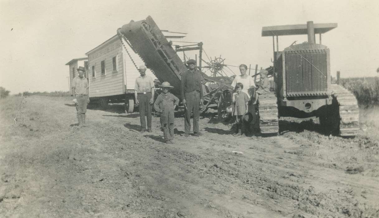 Portraits - Group, Farming Equipment, People of Color, Iowa History, history of Iowa, machinery, house, tractor, Waverly, IA, Iowa, Farms, dirt, Children, Waverly Public Library, Labor and Occupations