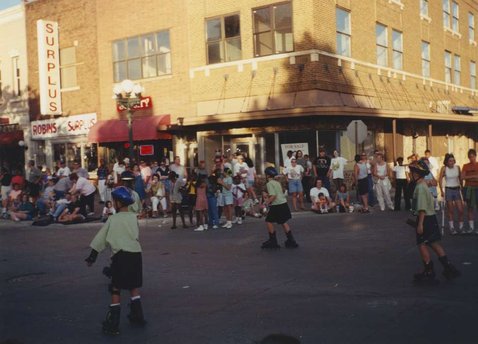 Cities and Towns, Schools and Education, fashion, Waterloo, IA, Iowa History, Main Streets & Town Squares, University of Northern Iowa Museum, uni, Entertainment, Fairs and Festivals, Iowa, history of Iowa, downtown, Civic Engagement, university of northern iowa, parade