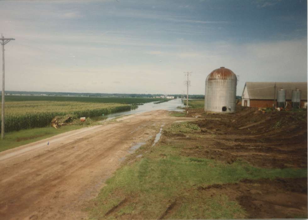 Floods, mud, history of Iowa, Iowa History, Blanchard, Lois, corn, field, silo, Wever, IA, Iowa, Farms