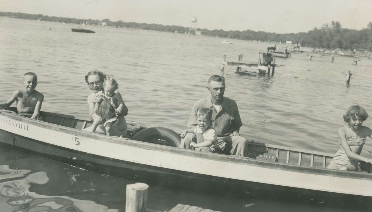 Portraits - Group, Iowa History, Lakes, Rivers, and Streams, dock, Clear Lake, IA, Iowa, lake, Families, boating, McMurray, Doug, Outdoor Recreation, motorboat, boat, Children, history of Iowa