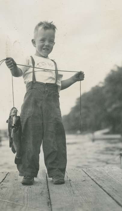 Clear Lake, IA, fishing, fish, Iowa History, McMurray, Doug, Children, Iowa, history of Iowa, Animals