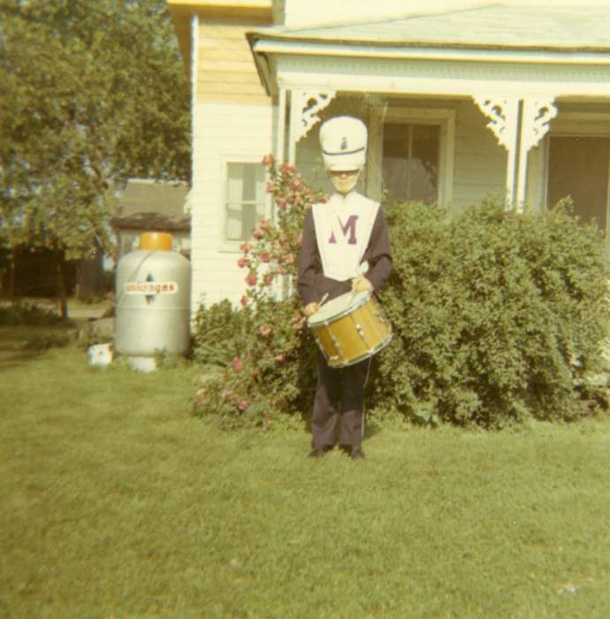 snare drum, Iowa, Schools and Education, Children, Portraits - Individual, drum, Schrodt, Evelyn, marching band, history of Iowa, Iowa History, Murray, IA