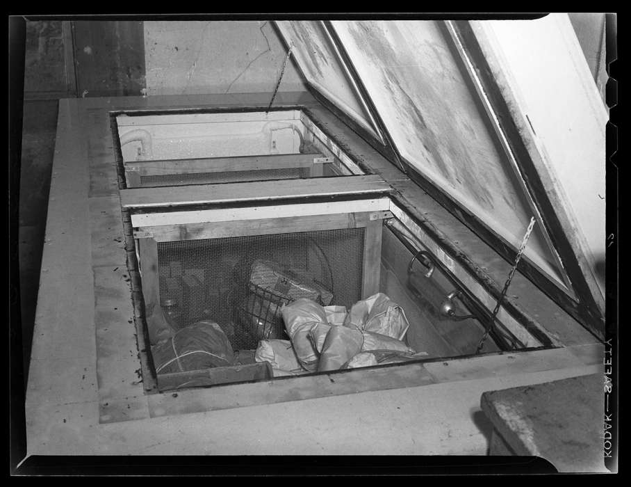 history of Iowa, Iowa History, Archives & Special Collections, University of Connecticut Library, Iowa, CT