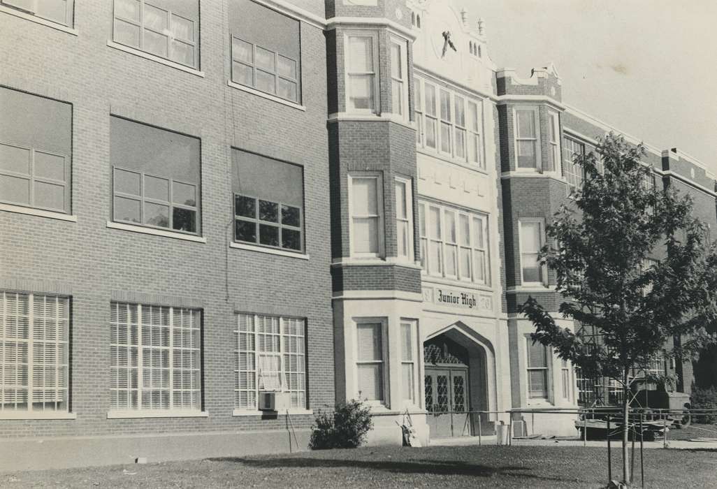 junior high, history of Iowa, Iowa History, brick building, building, Iowa, Schools and Education, Bremer County, IA, Waverly Public Library
