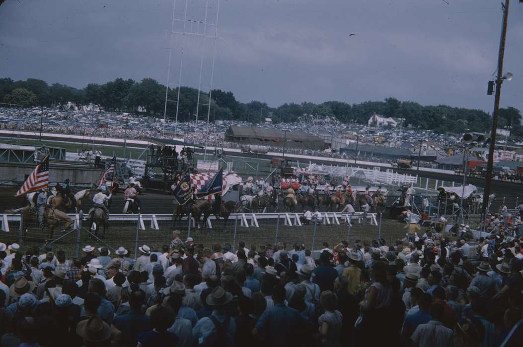 history of Iowa, Sack, Renata, IA, Iowa History, Civic Engagement, Animals, crowd, Fairs and Festivals, audience, Iowa