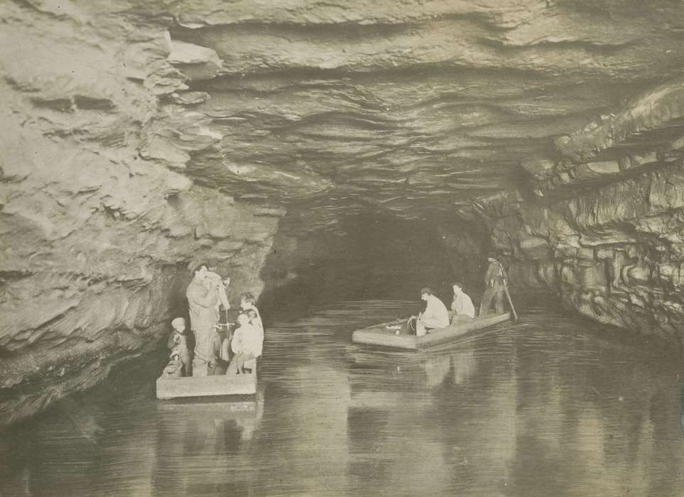 Travel, history of Iowa, McMurray, Doug, cave, Iowa, Lakes, Rivers, and Streams, cavern, Iowa History, river, Mammoth Cave National Park, KY, Leisure