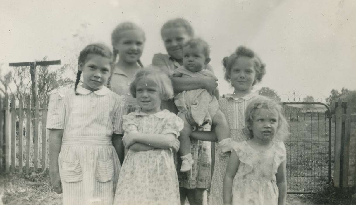 Portraits - Group, Iowa, USA, Iowa History, girls, Children, dress, history of Iowa, Spilman, Jessie Cudworth, group