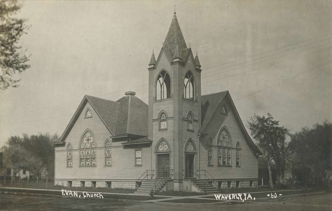 church, Iowa, Waverly Public Library, street corner, Religion, Religious Structures, history of Iowa, Waverly, IA, Iowa History