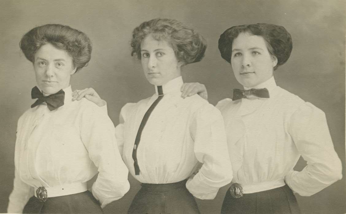 Portraits - Group, history of Iowa, women, Iowa History, bow, woman, collar, Meyers, Paulette, Waverly, IA, Iowa, hairstyle