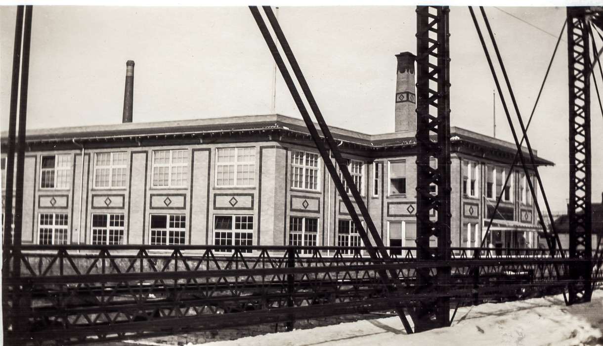 Anamosa Library & Learning Center, history of Iowa, Iowa, Iowa History, Anamosa, IA, Businesses and Factories