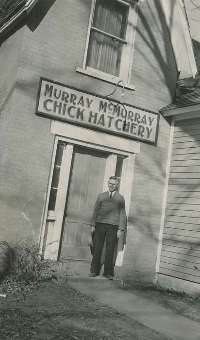 history of Iowa, hatchery, Portraits - Individual, Iowa History, Webster City, IA, Businesses and Factories, Iowa, McMurray, Doug, Labor and Occupations