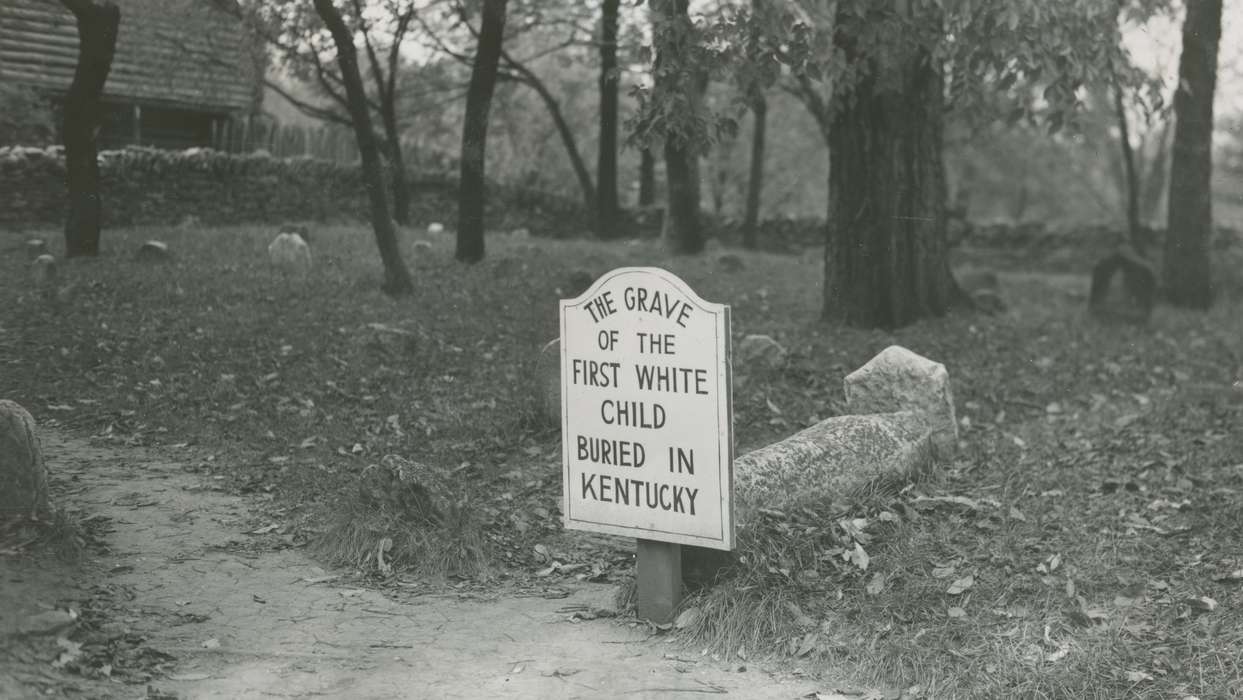 Cemeteries and Funerals, Iowa History, Iowa, McMurray, Doug, Travel, Harrodsburg, KY, grave, headstone, history of Iowa