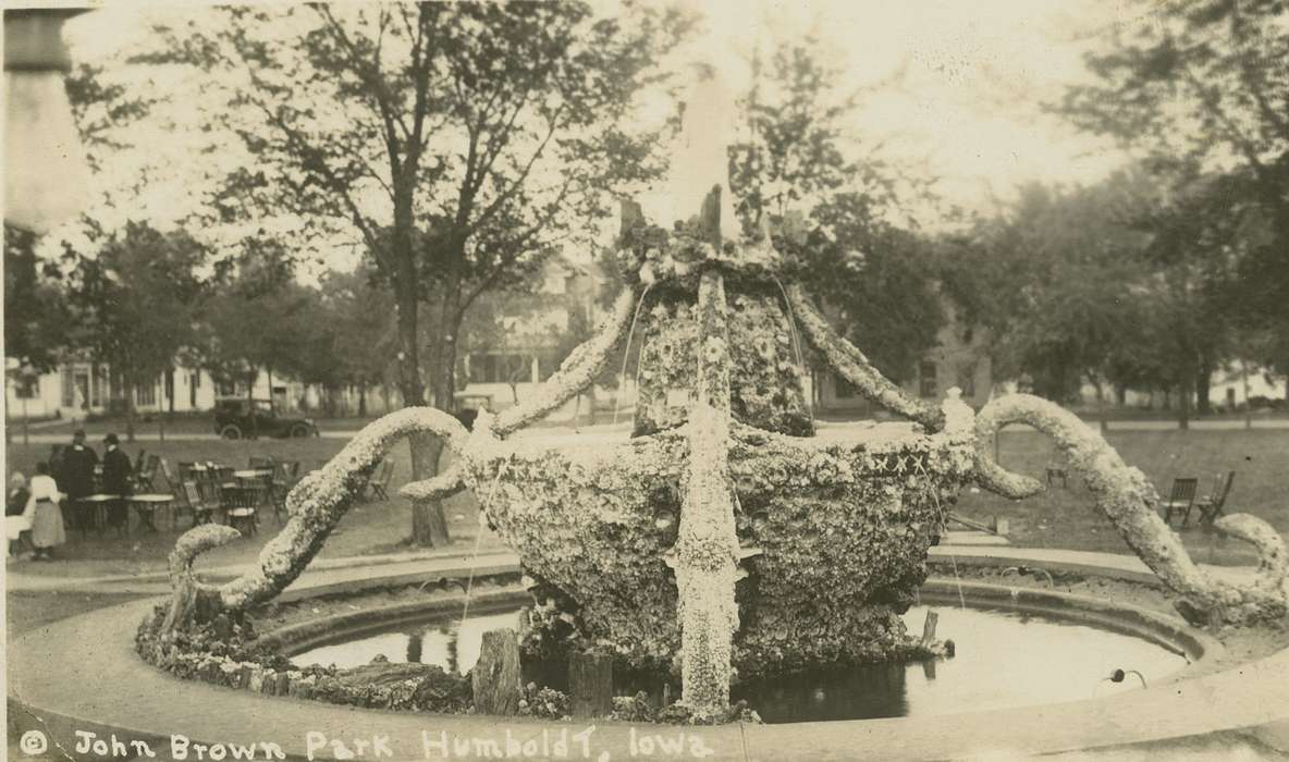 history of Iowa, Iowa History, fountain, Iowa, Cities and Towns, Palczewski, Catherine, Humboldt, IA, park