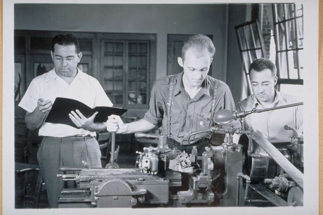 history of Iowa, Iowa History, Archives & Special Collections, University of Connecticut Library, Iowa, Hartford, CT