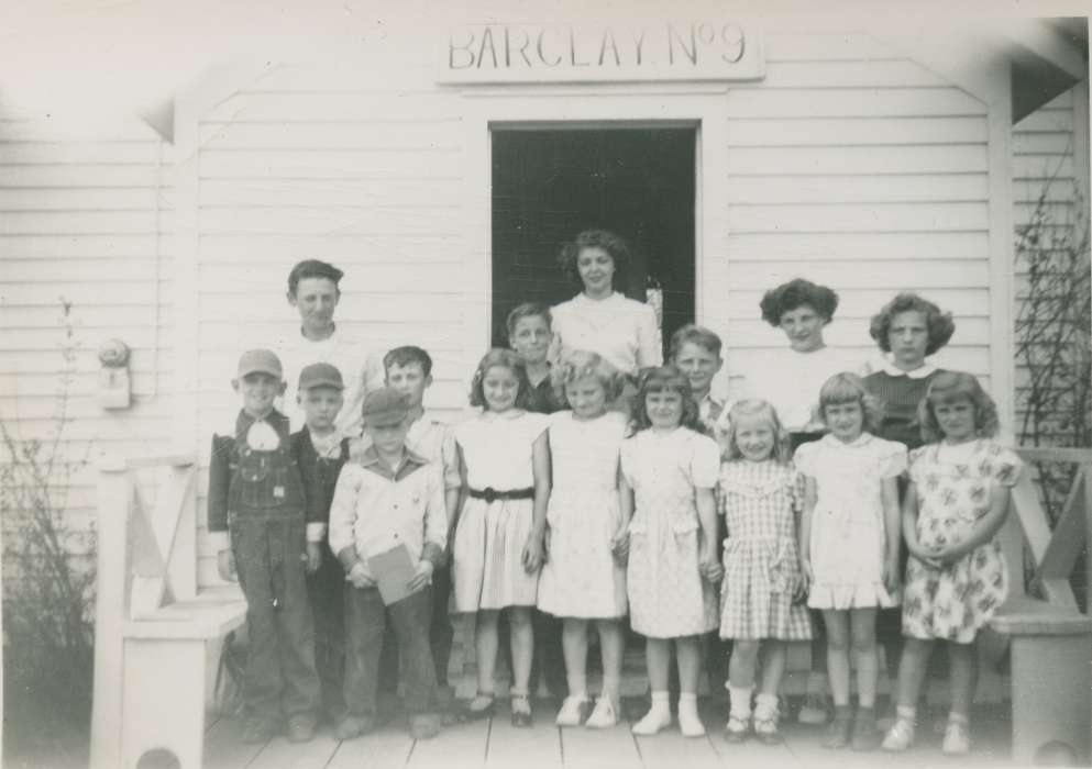 Portraits - Group, Bouck, Sharon, Iowa History, Iowa, Schools and Education, school, teacher, Buchanan County, IA, Children, history of Iowa