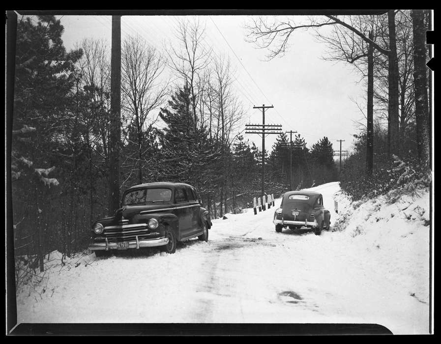 history of Iowa, Iowa History, car, accident, Storrs, CT, Archives & Special Collections, University of Connecticut Library, Iowa, snow