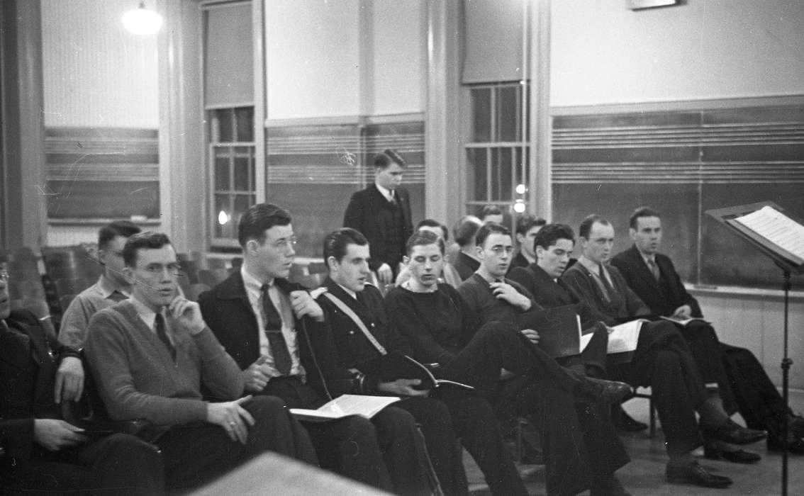 music class, Iowa, UNI Special Collections & University Archives, Schools and Education, uni, university of northern iowa, Cedar Falls, IA, classroom, history of Iowa, chalkboard, iowa state teachers college, Iowa History