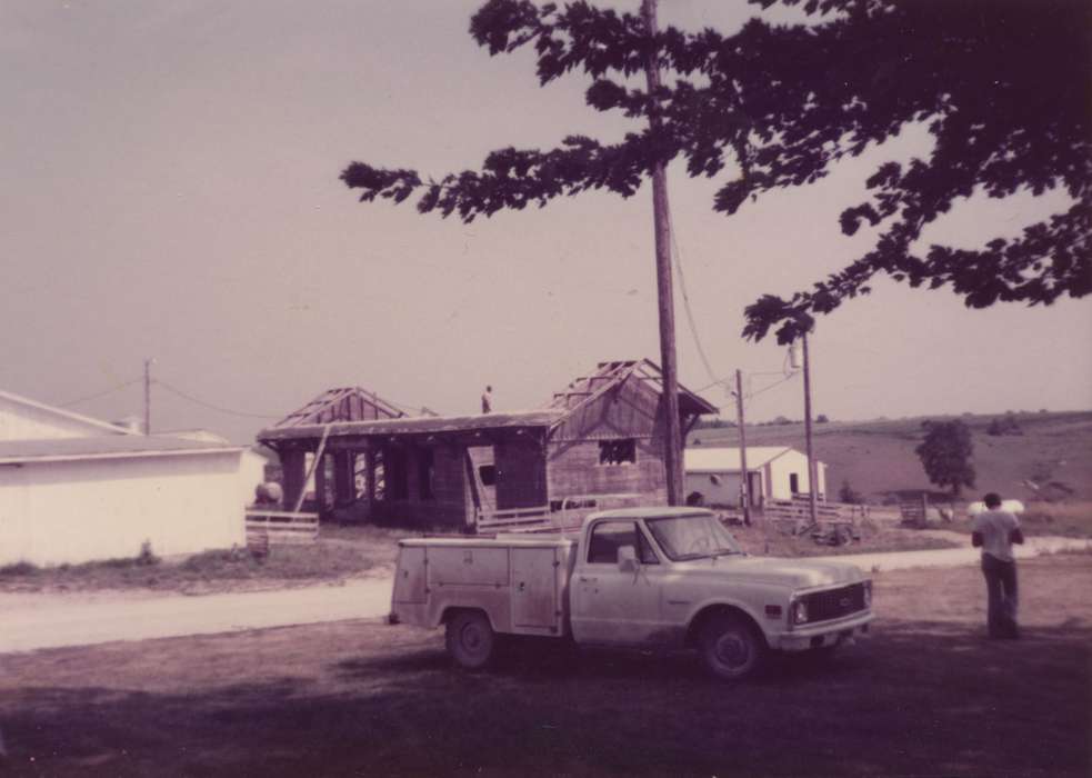 history of Iowa, Iowa History, truck, Motorized Vehicles, Adam, Andrew, Iowa, Richland, IA, construction, Labor and Occupations
