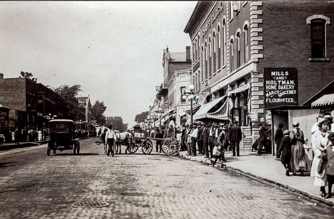 Main Streets & Town Squares, history of Iowa, Iowa History, storefront, Motorized Vehicles, Animals, car, Anamosa Library & Learning Center, Iowa, carriage, Anamosa, IA, horse