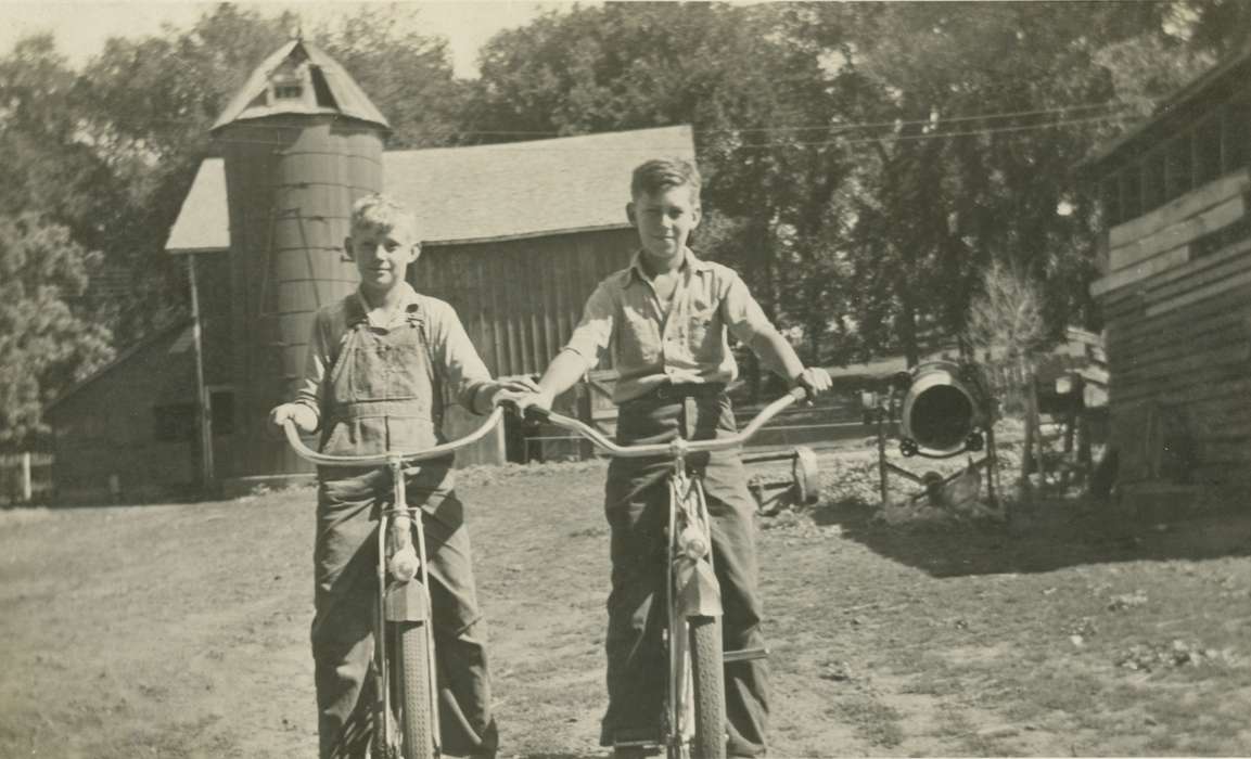 Iowa, bike, Leisure, New Hartford, IA, Children, bicycle, history of Iowa, Iowa History, Eilderts, Carol