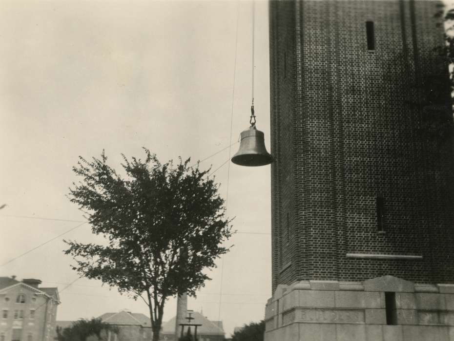 campanile, Iowa History, Iowa, Schools and Education, university of northern iowa, iowa state teachers college, uni, UNI Special Collections & University Archives, bell, Cedar Falls, IA, history of Iowa