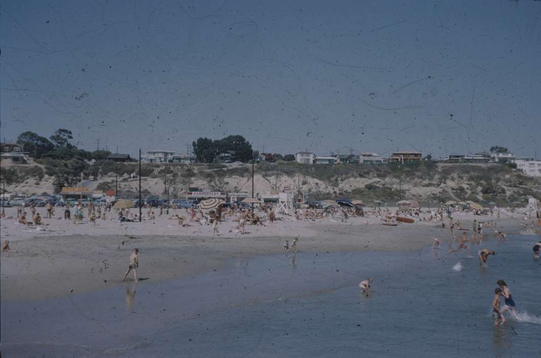 Leisure, history of Iowa, Sack, Renata, San Diego, CA, Iowa History, ocean, water, pacific ocean, beach, Iowa, Children, sand
