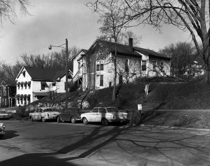 Lemberger, LeAnn, Cities and Towns, Motorized Vehicles, volkswagon, Iowa History, vw, Iowa, history of Iowa, Homes, car, Ottumwa, IA, houses