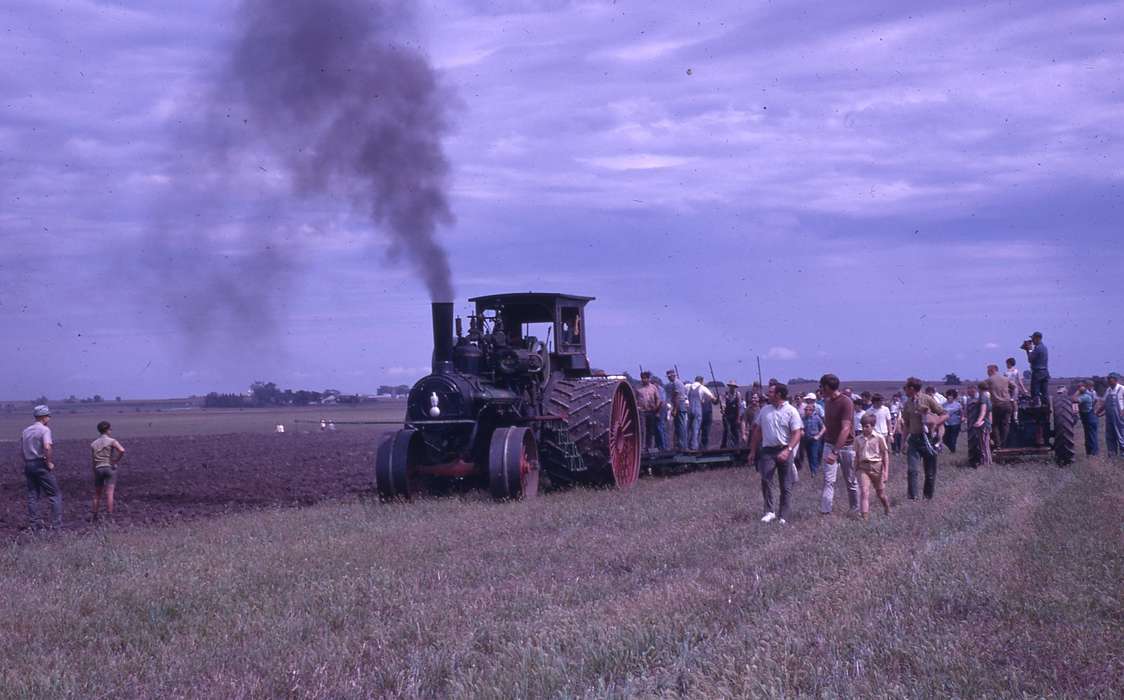 Farming Equipment, history of Iowa, Iowa History, IA, field, tractor, Iowa, Zischke, Ward, Farms